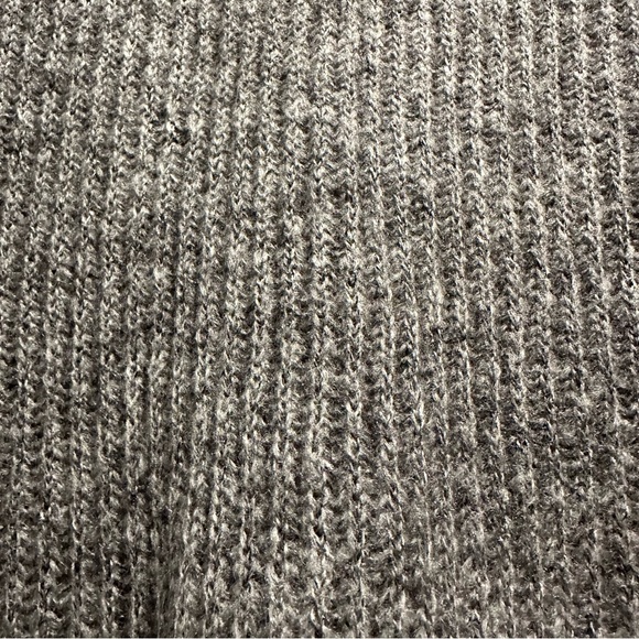 Chiaramente Turtleneck knitted sweater - Picture 5 of 7